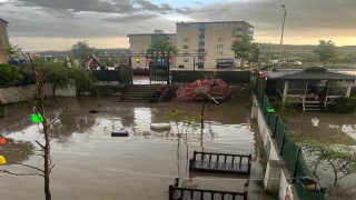 Kulpu fırtına ve sağanak vurdu