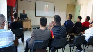 Kurban kesecekler eğitimden geçti