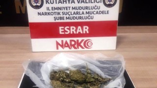 Kütahyaya uyuşturucu sokmak isteyen 2 kişi yakalandı
