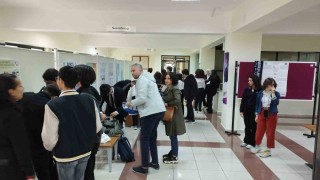 Liseli Genç Bilim Adamları projeleri ile göz kamaştırdı