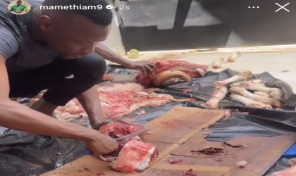 Mame Thiam ailesi ile kurban bayramını kutladı