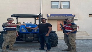 Mardinde iki ay önce çalınan traktör sahibine teslim edildi