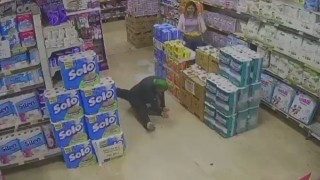 Markette yaptığı dans şovuyla Türkiyenin sevgilisi oldu