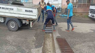 MASKİ sağanak yağış uyarısı sonrasında tüm ekipleri ile sahada