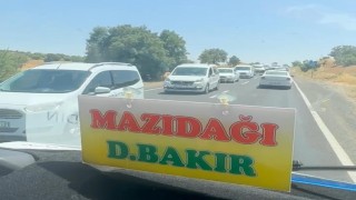 Mazıdağında YKS sonrası kilometrelerce araç kuyruğu oluştu