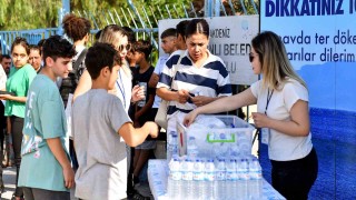 Mersin Büyükşehir Belediyesi LGSye giren öğrencilerin heyecanına ortak oldu