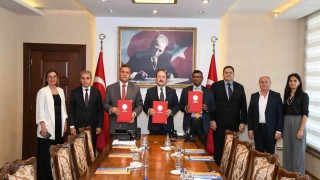 Mersinde 24 derslikli ilkokul yapımı protokolü imzalandı