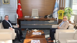 Milletvekili Cıngıdan Hacılara teşekkür ziyareti