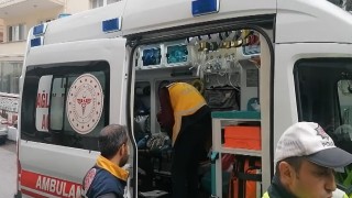 Motosiklet çalan hırsızı tekmeyle durdurdu