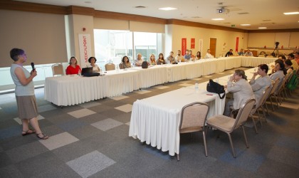 Nörologlar Medical Point İzmirde buluştu