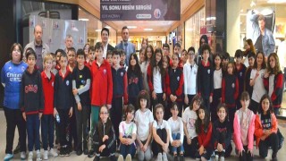 Öğrencilerden atık sergisi