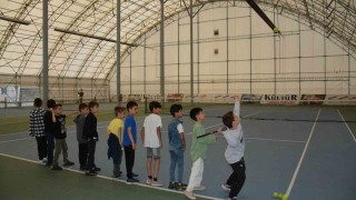 Öğrencilerin Düzce Üniversitesine ilgisi devam ediyor