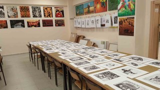 Öğrencilerin yaptığı baskılara dünyanın en büyük exlibris müzesinden davet