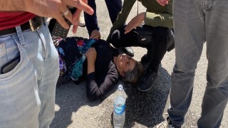 Otomobil yayaya çarptı: 1 yaralı