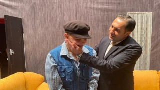 Özel gereksinimli bireylerin tiyatro gösterisi büyük beğeni topladı