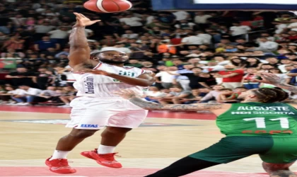 Pınar Karşıyaka’nın yıldızı yuvada kaldı