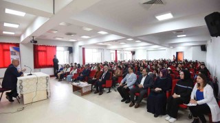 Rektör Sözbir “Geleceğin mesleklerine odaklanın”