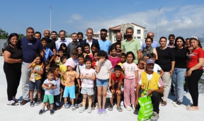 Samandağda konteyner kentlerde bayramlaşma