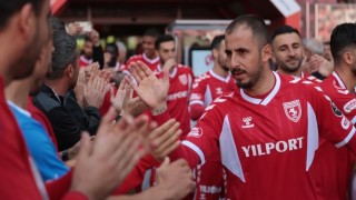 Şampiyon Samsunspor sahaya iniyor