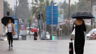 Samsunda 5 ilçede eğitime sağanak engeli