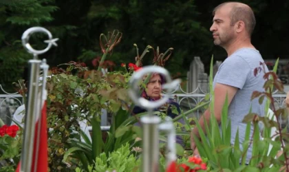 Samsun’da arife gününde şehitlikleri ziyaret ettiler