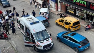 Samsunda bıçaklı, sopalı kavga kamerada: 1 ölü, 2 yaralı