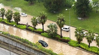 Samsunu yine sel vurdu