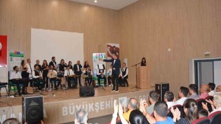 Selendi Türk Müziği Korosu ilk konserini verdi