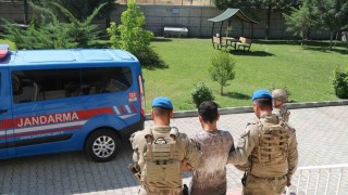 ‘Silahlı yağma suçundan aranan firari hükümlü tutuklandı