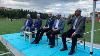 Simavda düzenlenen hayır çarşısında Kuran-ı Kerim ziyafeti