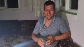 Şimşekleri görüntülerken 5 metre yanına yıldırım düştü