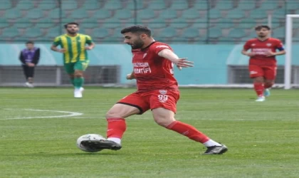 Somasporlu Emrecan amatörden Beşiktaş’a