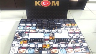 Şüpheli araçtan doldurulmuş 9 bin 600 adet makaron ele geçirildi