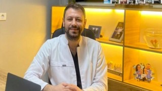 Takdir belgesini getiren 100 öğrenciye ‘Hijyen Seti ve Kitap hediye