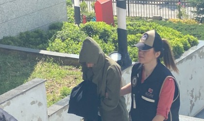 Tapuda rüşvet ve dolandırıcılık operasyonunda yakalanan 17 şüpheli adliyede