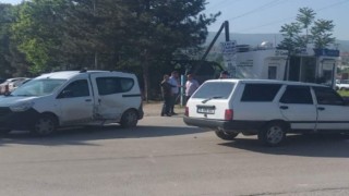 Tavşanlıda trafik kazası 3 yaralı