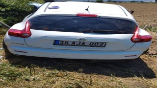 Tirede otomobil devrildi: 4ü çocuk 9 kişi yaralandı