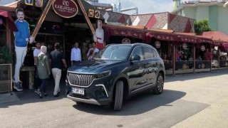 Toggu teslim alıp kebapçıya gitti