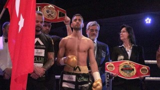 Tomarzalı Dünya Boks Şampiyonu Aydemir ABDde Türkiyeyi Temsil Edecek