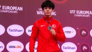 Torku Şekersporlu milli güreşçi Halil Çınar Avrupa ikincisi oldu