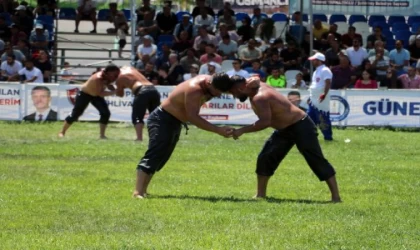 Türkiye Yağlı Güreş Ligi’nin 3’üncü ayağı Gaziantep’te başladı