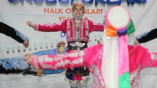 Türkiyenin tüm renkleri Düzcede yarıştı