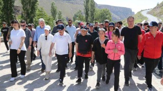 Vali Çiçek ve Başkan Büyükkılıçtan Soğanlıda İnceleme