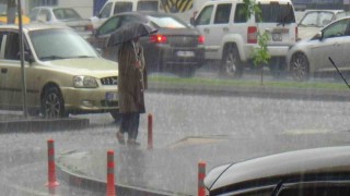 Valilik uyarmıştı: Sağanak yağış etkili oldu