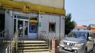 Yağmur sonrası PTT şubesi kapandı