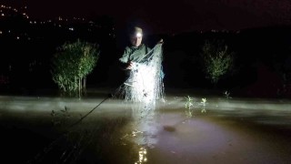 Yasağı dinlemeyip göle ağ atmışlar