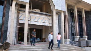 Yeni Edremit Hükümet Konağı inşaatında sona doğru