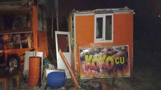 Yolcu otobüsü ile otomobil çarpıştı: 2 ölü, 2 yaralı