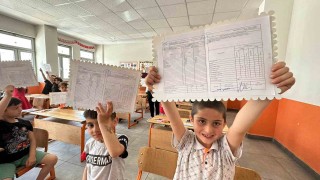 Yüksekovada karne heyecanı