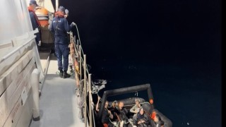 Yunan unsurlarınca ölüme terk edilen 7 kaçak göçmen kurtarıldı